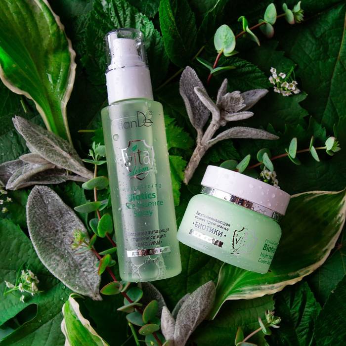 Esență revitalizantă a pielii în spray Biotics, 100 ml